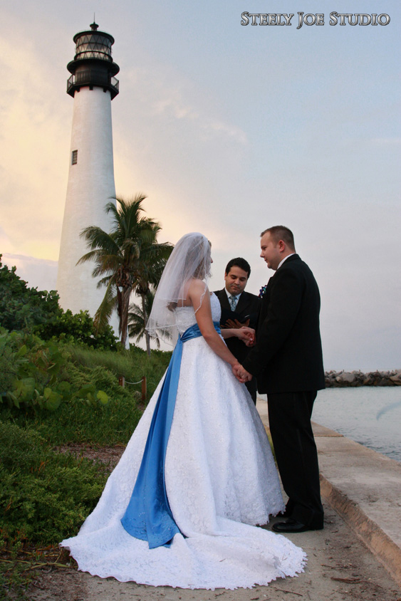 Bill Baggs State Park lighthouse sunset wedding